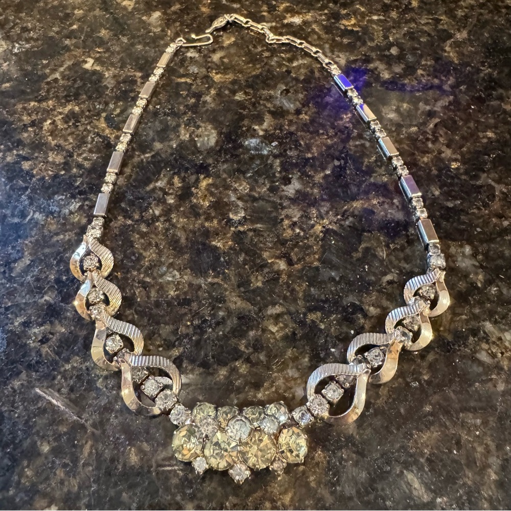 Vintage 1960s Sarah Coventry Monte Carlo Citrine Gold Tone Necklace